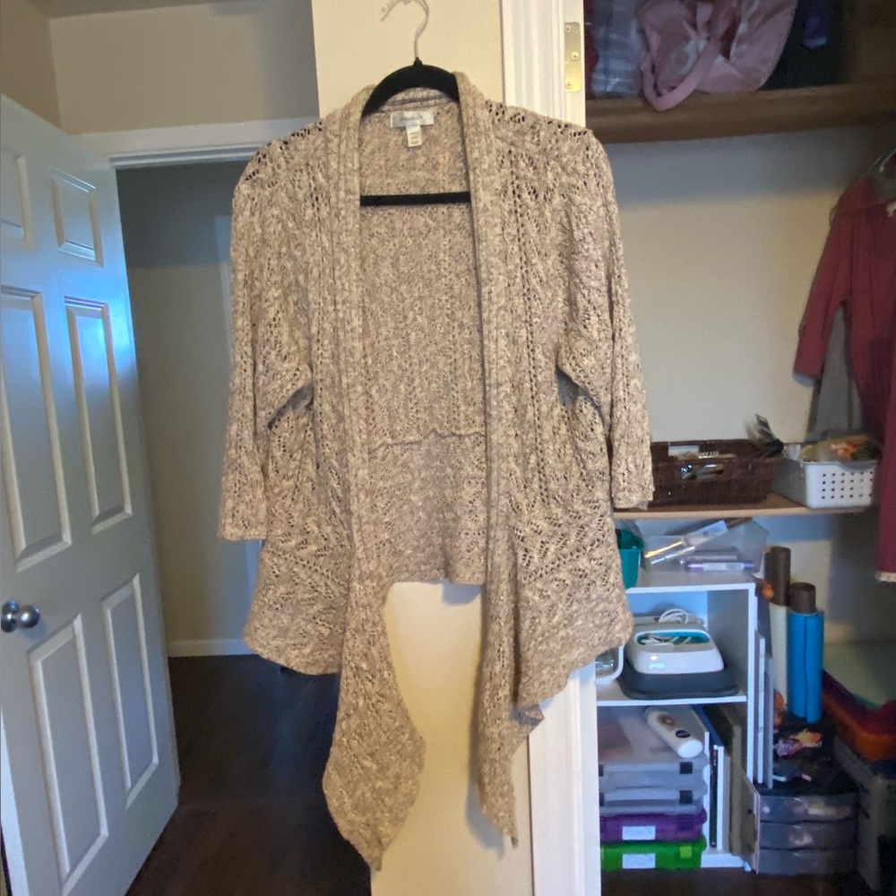 Beautiful Dress Barn Crochet Cardigan Size 18/20
